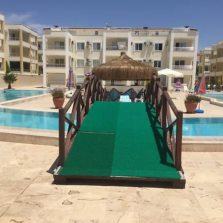 Aqua Vista A10 Apartment